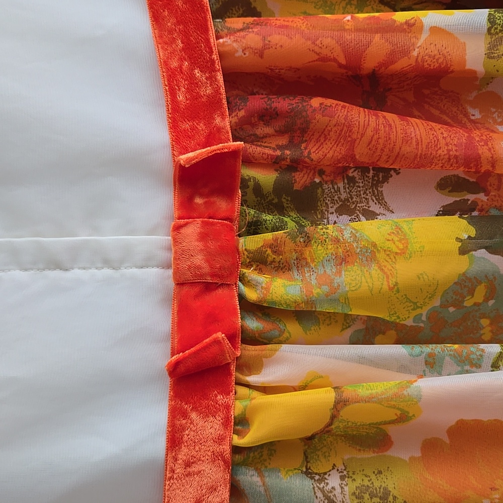 ⭐️ Host Pick⭐️ X2  Vintage |  Rare Time Fashions 1970s' Floral Maxi Dress - Picture 9 of 15